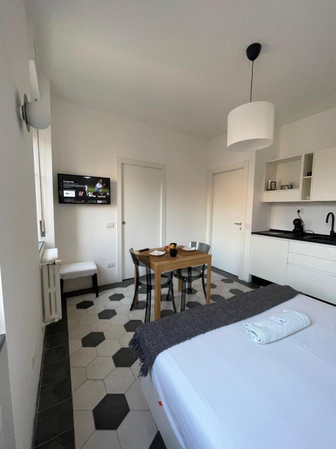 La Marina Di Milano - Pier Lombardo Appartement Buitenkant foto